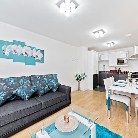Metro Service Apartments Bedford Bagian luar foto