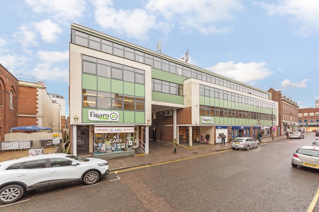 Metro Service Apartments Bedford Bagian luar foto