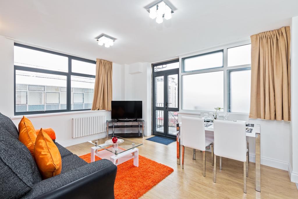 Metro Service Apartments Bedford Bagian luar foto